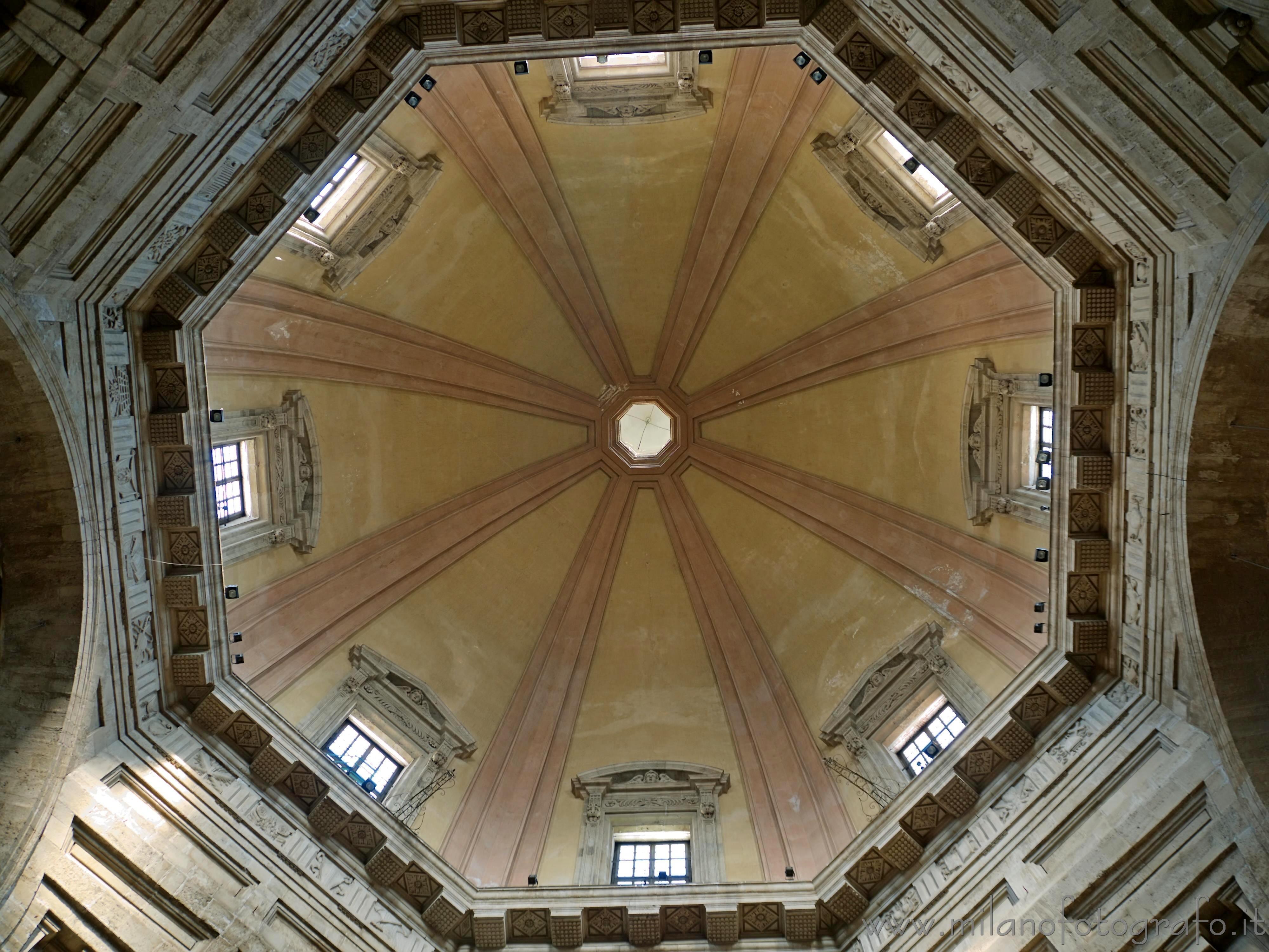 Milan (Italy) - The internal dome of San Lorenzo Maggiore